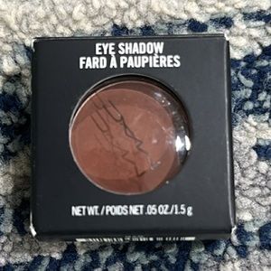 Mac Eye Shadow - Swiss Chocolate Matte